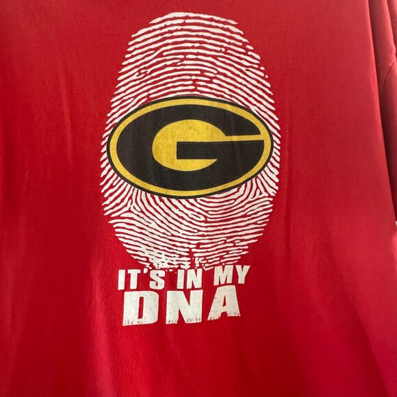 Georgia Bulldogs Red T-Shirt XL Fingerprint Logo "Its In My DNA" 100% Cotton - Picture 4 of 4